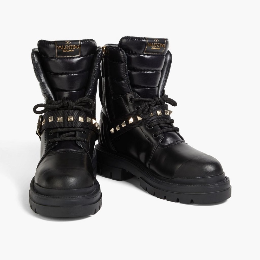 New Valentino Black Combat Rockstud Leather Boots Sz 36.5